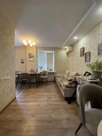 Купить квартиру с мебелью в Волгограде. Вариант № 2395034, 0, площадь - квм, цена 6000000 рублей