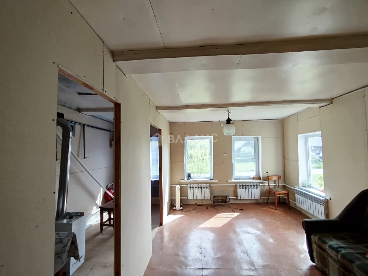 Photo 11