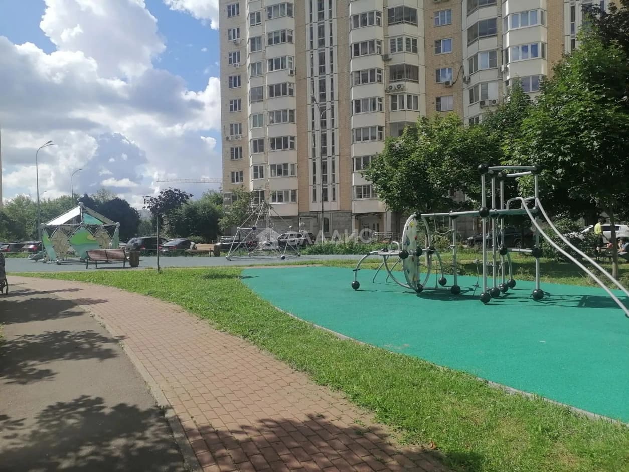 Photo 23