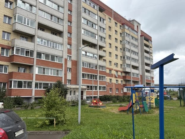 Купить однокомнатную квартиру до 1,5 млн в Вологодской области. Вариант № 2289538, 1, площадь - квм, цена 3450000 рублей