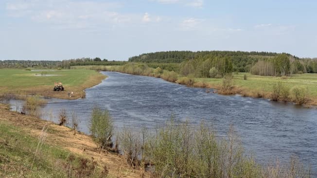 Купить земельный участок в Деревне Чижове в Собинском районе на улице Заречная , деревня Чижово в Владимирской области. Вариант № 2166697, 0, площадь - квм, цена 1350000 рублей