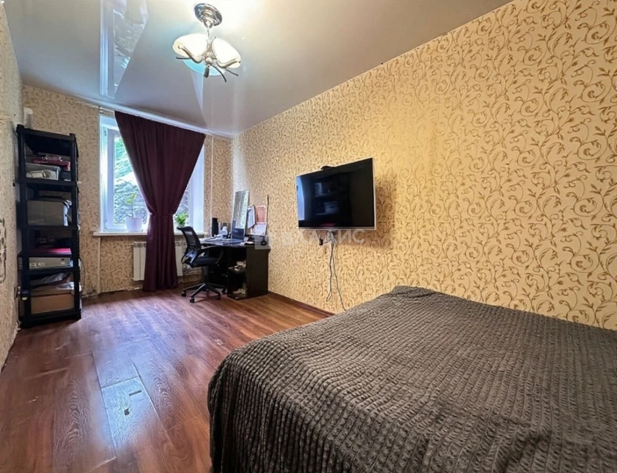 Photo 6