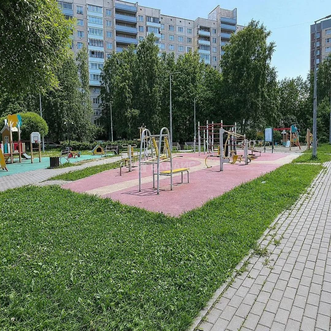Photo 12
