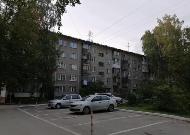 Купить однокомнатную квартиру на вторичке на улице Учительская в Новосибирске. Вариант № 2411154, 0, площадь - квм, цена 3650000 рублей