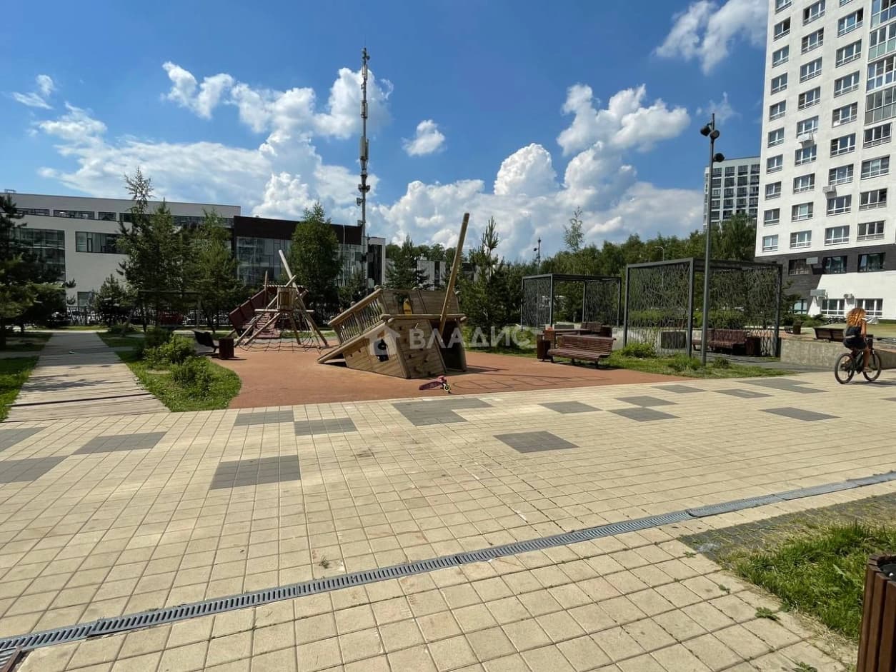 Photo 17