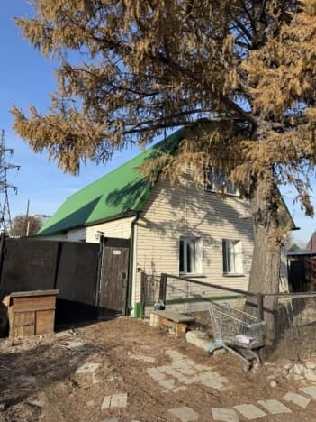 Купить дом в Микрорайоне Академгородок, Советский район в Новосибирске. Вариант № 2097882, 1, площадь - квм, цена 10000000 рублей