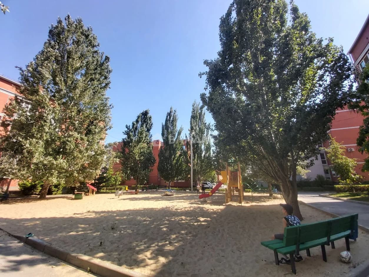 Photo 13