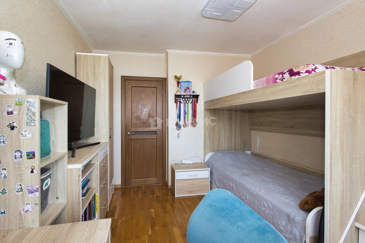 Photo 12