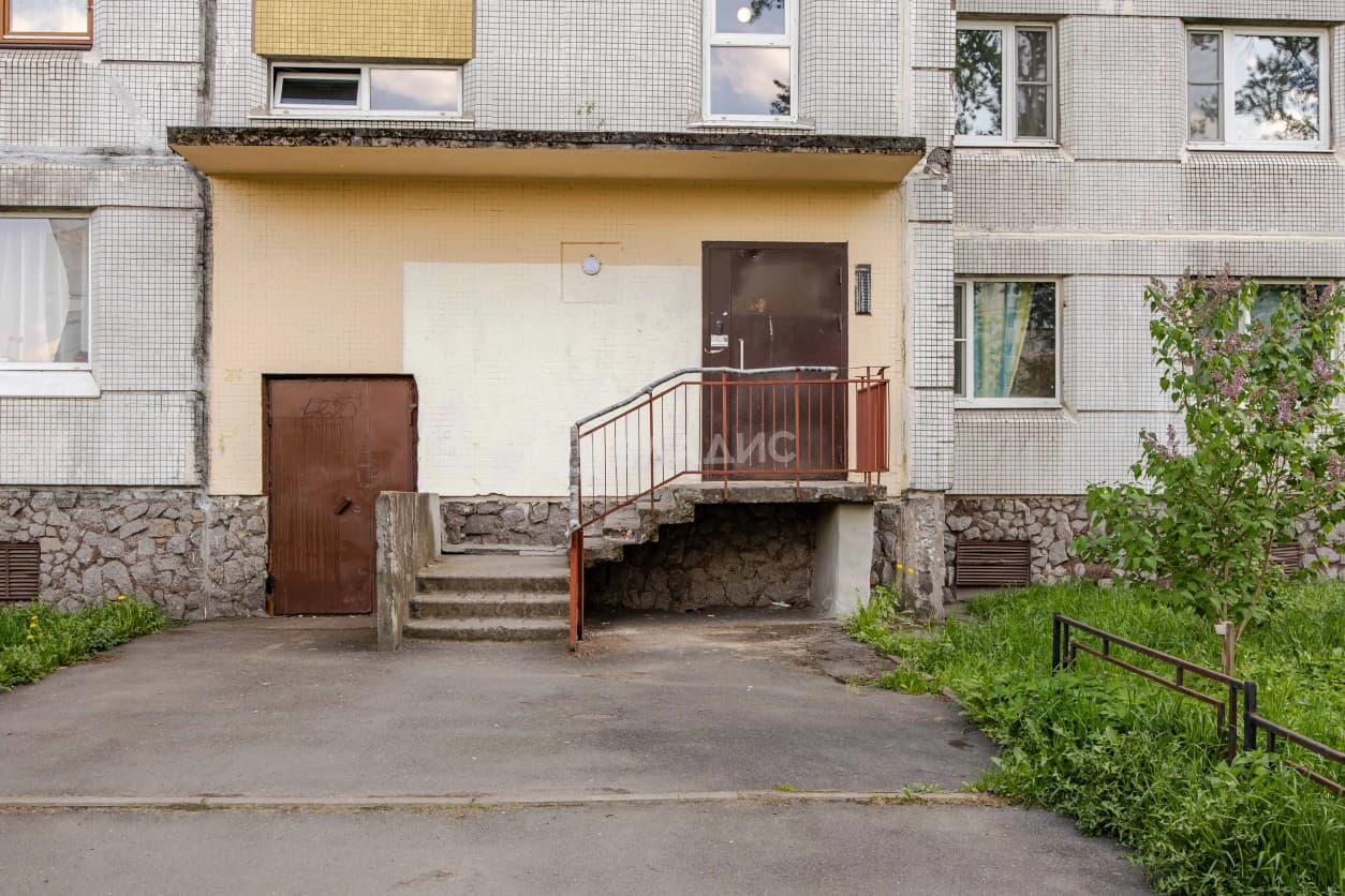 Photo 33