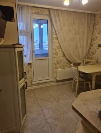 Купить двухкомнатную квартиру с ремонтом на вторичке у метро Строгино в Москве. Вариант № 2384646, 1, площадь - квм, цена 16500000 рублей