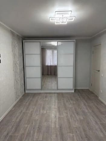 Купить трехкомнатную квартиру до 3 млн в Белгородской области. Вариант № 2210462, 1, площадь - квм, цена 5500000 рублей
