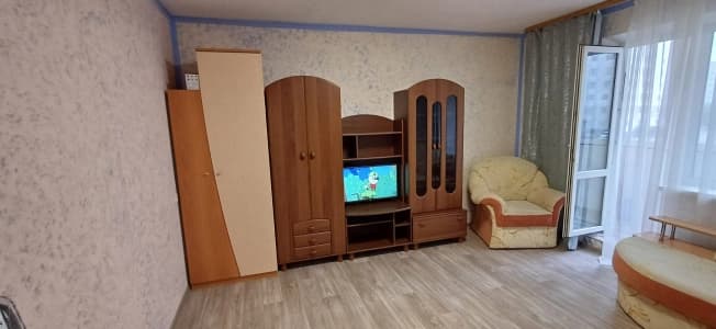 Снять квартиру до 25 тыс рублей в Тюменской области. Вариант № 1192823, 1, площадь - квм, цена 25000 рублей
