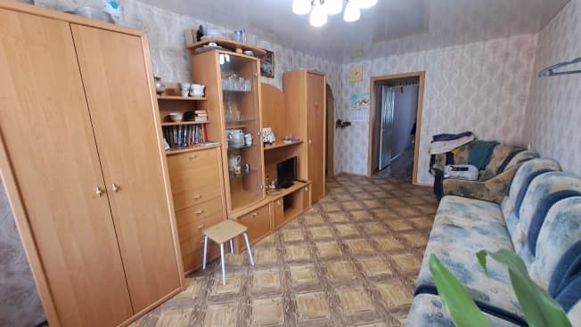 Снять трехкомнатную квартиру в Микрорайоне 8-й, Тобольск в Тобольске. Вариант № 1041821, 1, площадь - квм, цена 37000 рублей