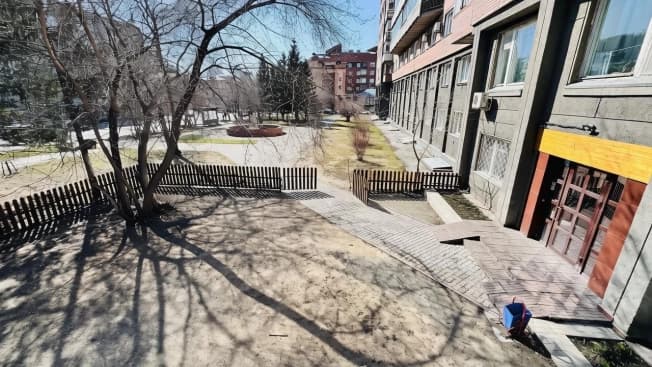 Снять офисы в районе Калининский в Новосибирске. Вариант № 2147444, 1, площадь - квм, цена 78000 рублей