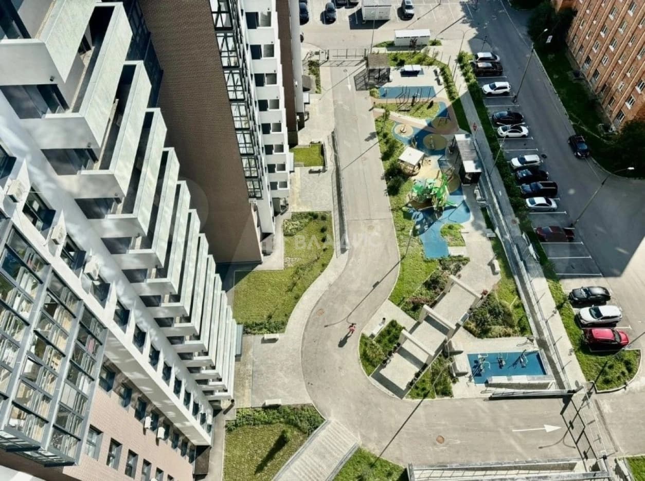 Photo 13