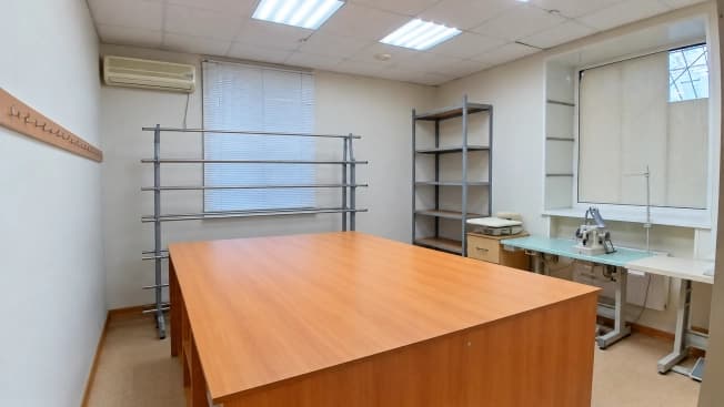 Купить квартиру на 1 этаже на вторичке в Новотроицке. Вариант № 2359146, 0, площадь - квм, цена 5300000 рублей