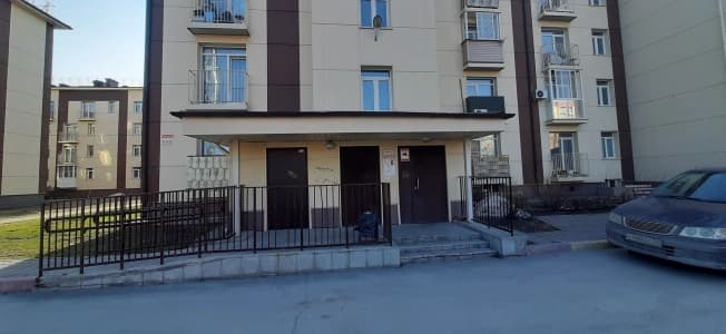 Купить студию с ремонтом на улице Дивногорская в Новосибирске. Вариант № 2413407, 0, площадь - квм, цена 2080000 рублей
