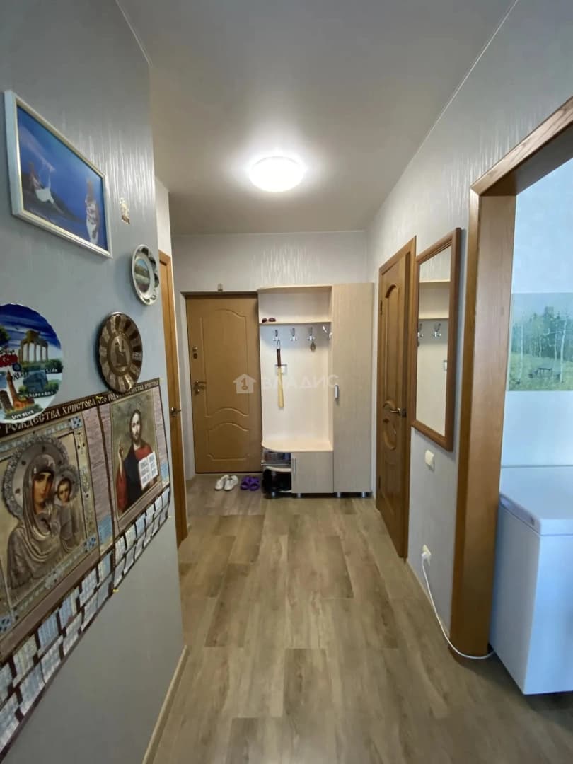 Photo 6