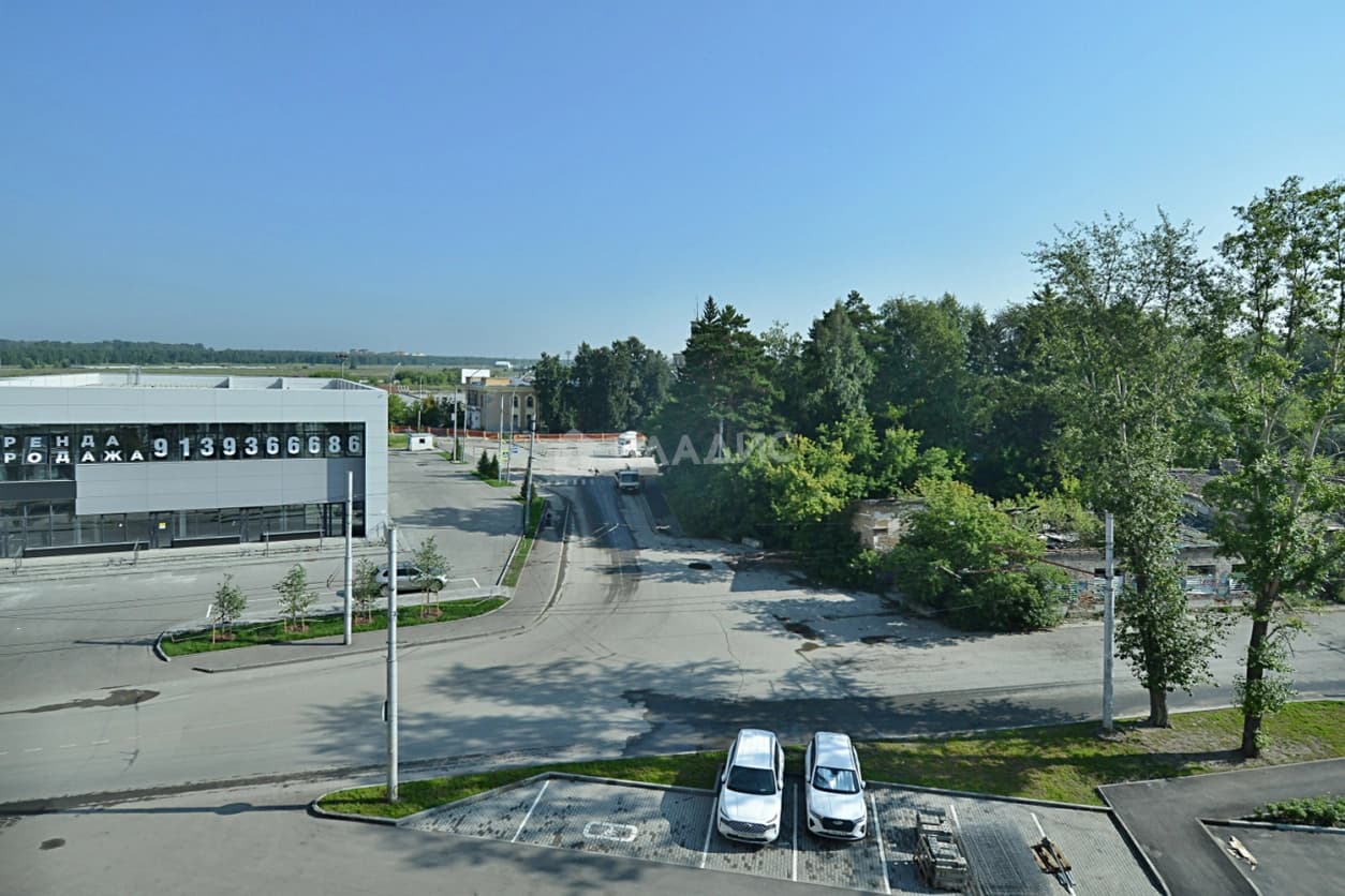 Photo 9