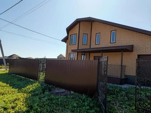 Купить дом в Деревне Окуневе в Муромцевском районе на улице Мира, деревня Окунево в Омской области. Вариант № 2337229, 0, площадь - квм, цена 7500000 рублей