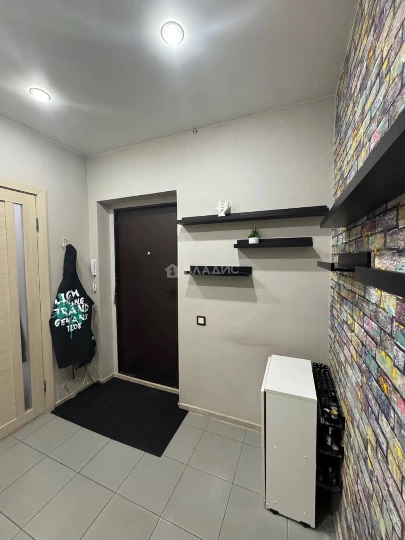 Photo 12