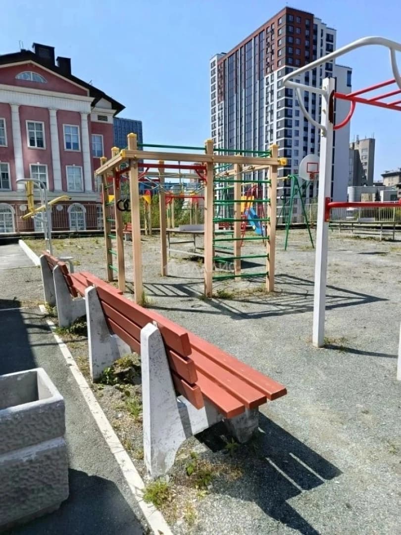 Photo 9