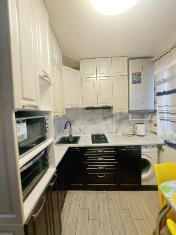 Снять квартиру до 40 тыс рублей в Республике Крым. Вариант № 2305418, 0, площадь - квм, цена 35000 рублей