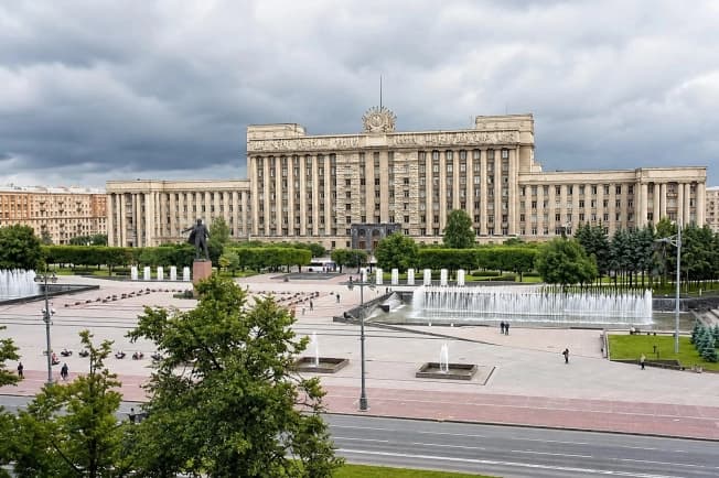 Купить квартиру с мебелью в Санкт-Петербурге. Вариант № 2384856, 1, площадь - квм, цена 44999999 рублей