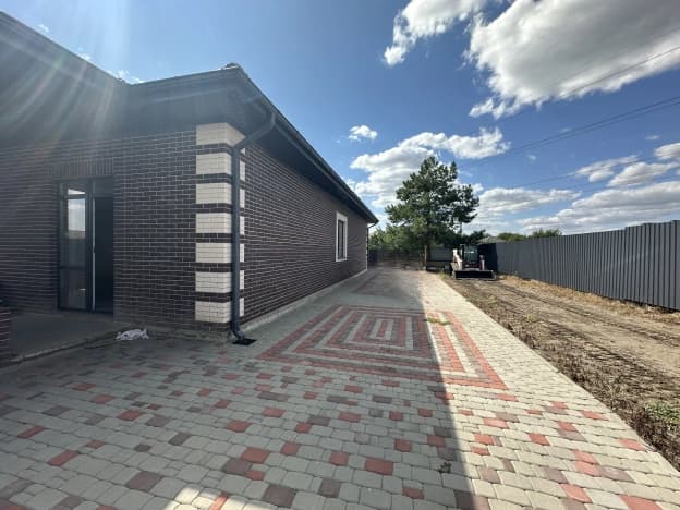 Купить дом в Мартыновском районе в Ростовской области. Вариант № 2302547, 1, площадь - квм, цена 21000000 рублей