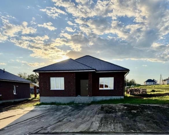 Купить дом в селе Пушкарное в Белгородском районе в Белгородской области. Вариант № 2071758, 0, площадь - квм, цена 9000000 рублей