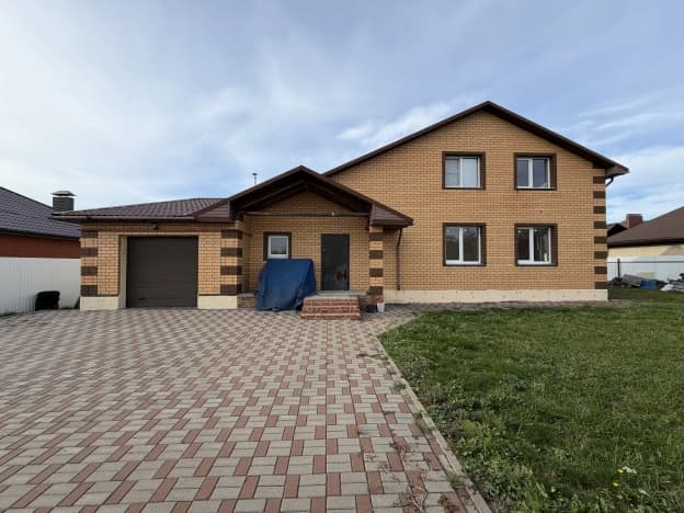 Купить дом на улице 2-й переулок Кононенко в Белгороде. Вариант № 2407145, 0, площадь - квм, цена 13200000 рублей