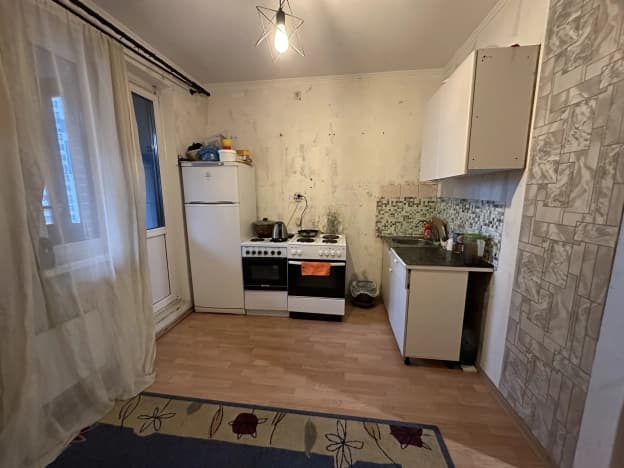 Купить квартиру рядом с метро на вторичке в Москве. Вариант № 2041453, 0, площадь - квм, цена 15299000 рублей