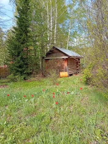 Купить дом в Микрорайоне Академгородок, Советский район в Новосибирске. Вариант № 2161939, 1, площадь - квм, цена 1900000 рублей