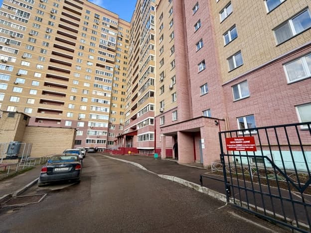Купить однокомнатную квартиру в районе Ленинский в Смоленской области. Вариант № 2132351, 0, площадь - квм, цена 5490000 рублей